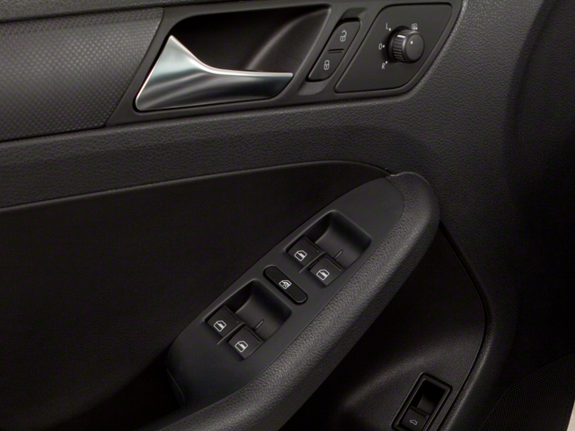 2011 Volkswagen Jetta TDI LE