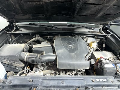 2018 Toyota Tacoma SR