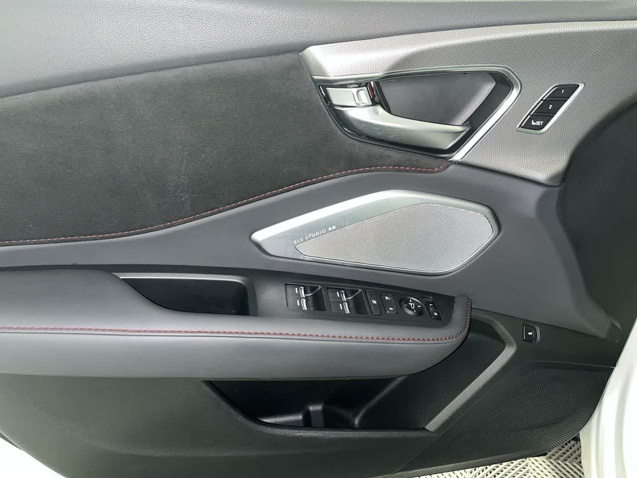 2025 Acura RDX w/A-Spec Package