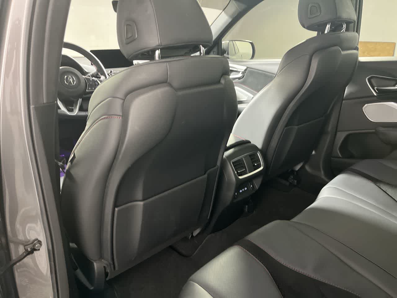 2023 Acura RDX w/A-Spec Advance Package