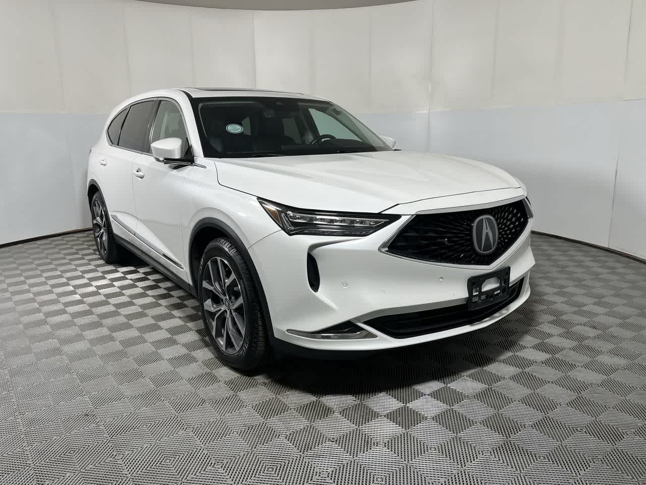 2022 Acura MDX w/Technology Package