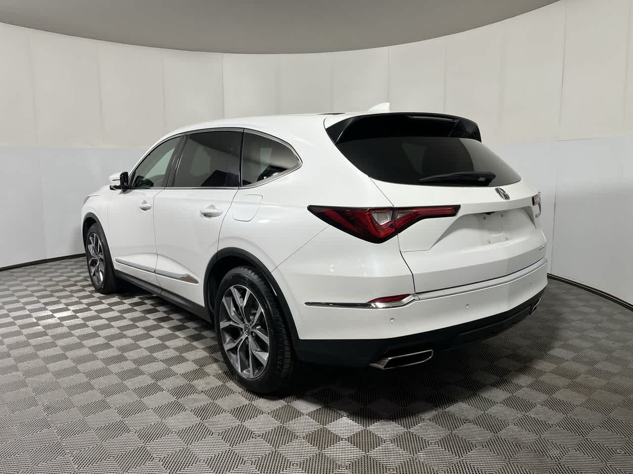 2022 Acura MDX w/Technology Package
