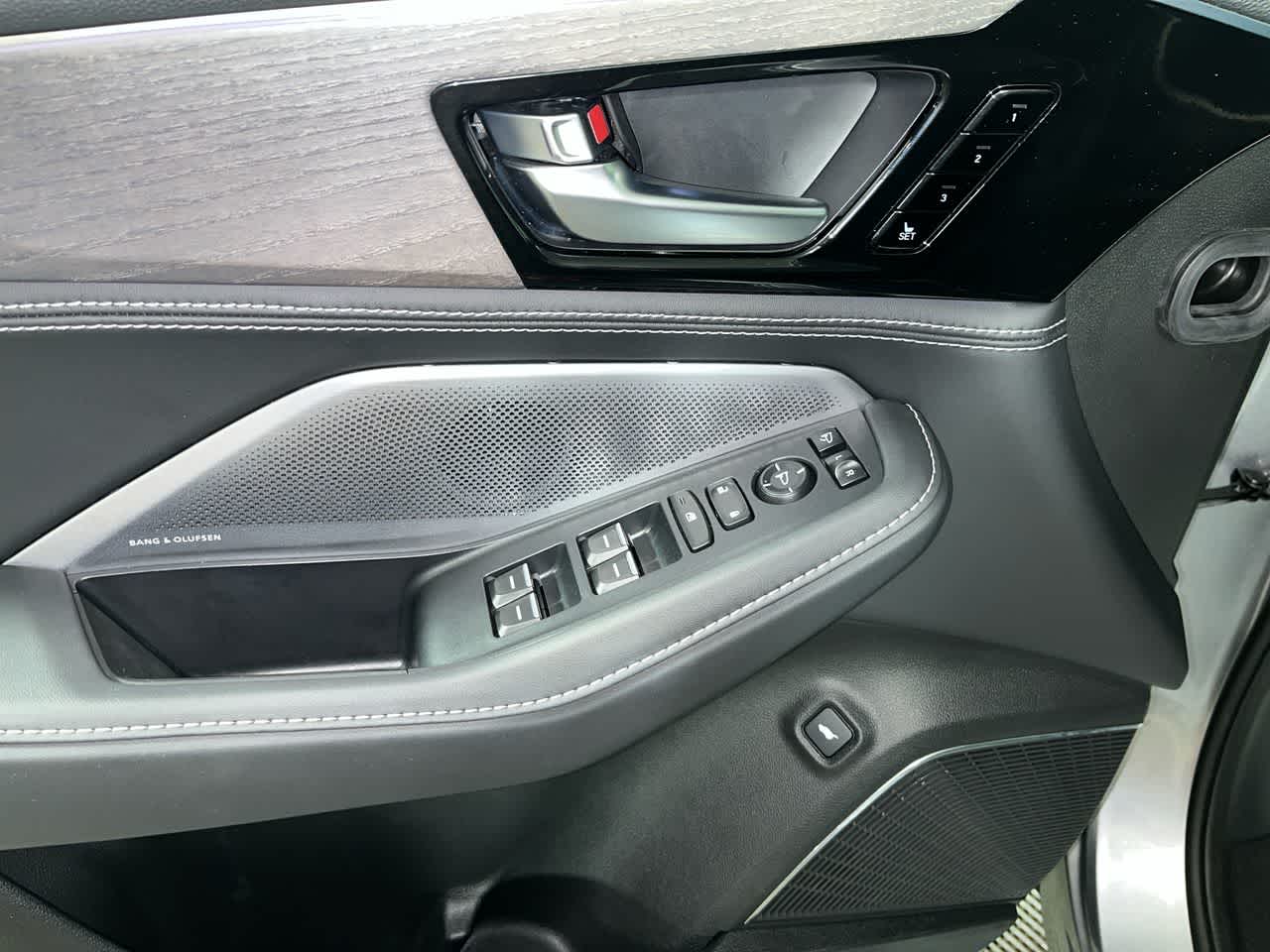 2026 Acura MDX w/Advance Package