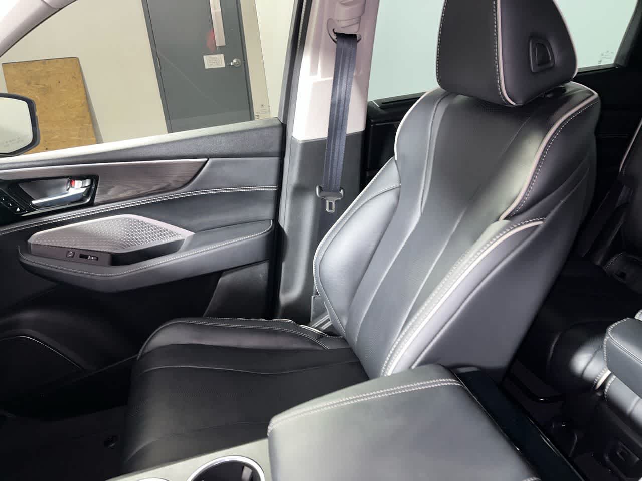 2023 Acura MDX w/Advance Package