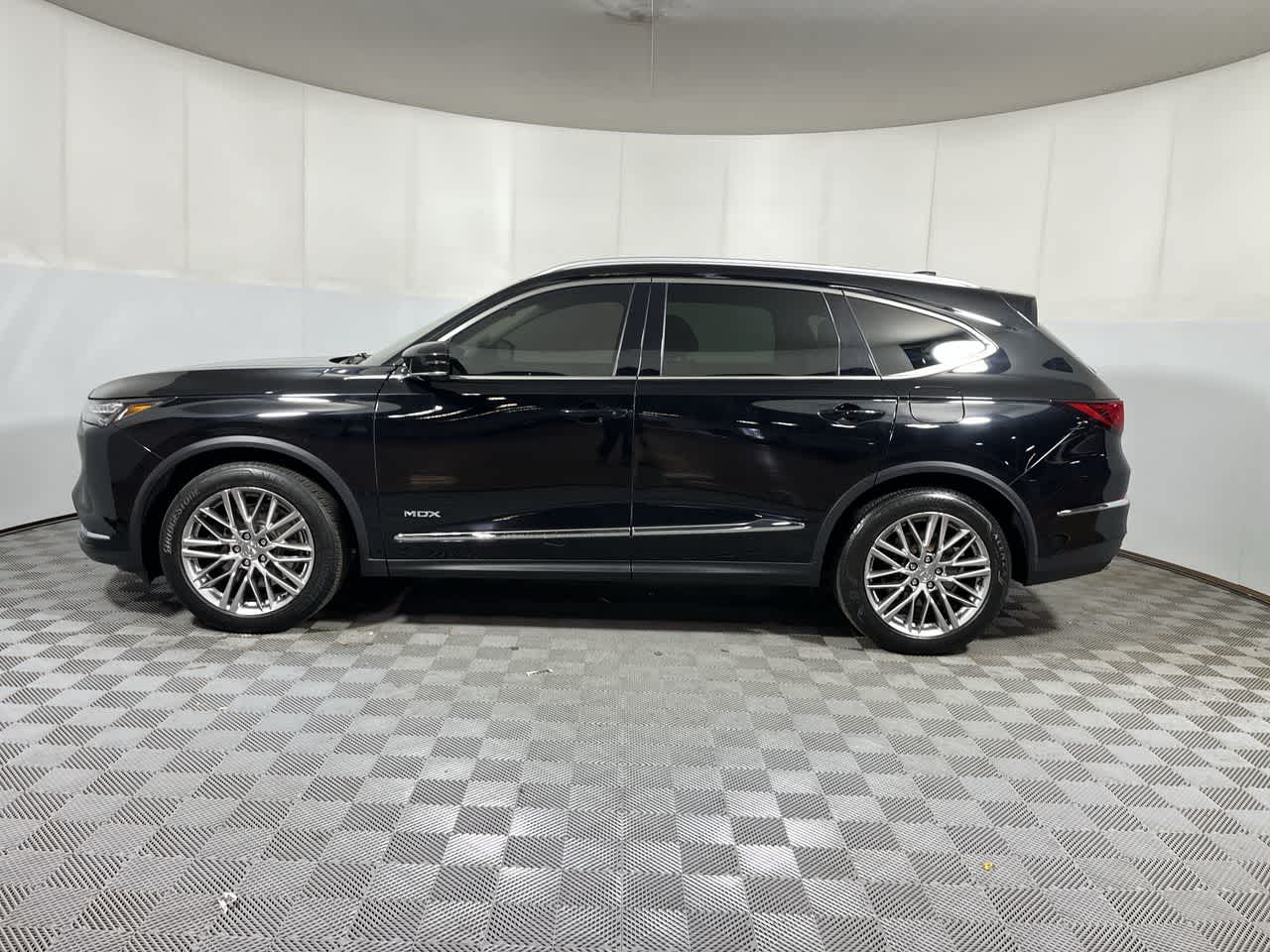 2023 Acura MDX w/Advance Package