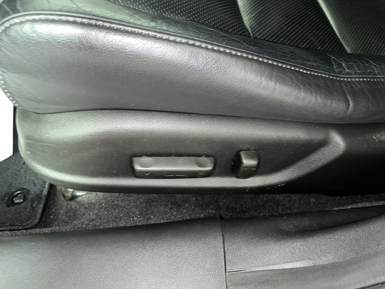 2010 Acura TSX 4dr Sdn I4 Auto