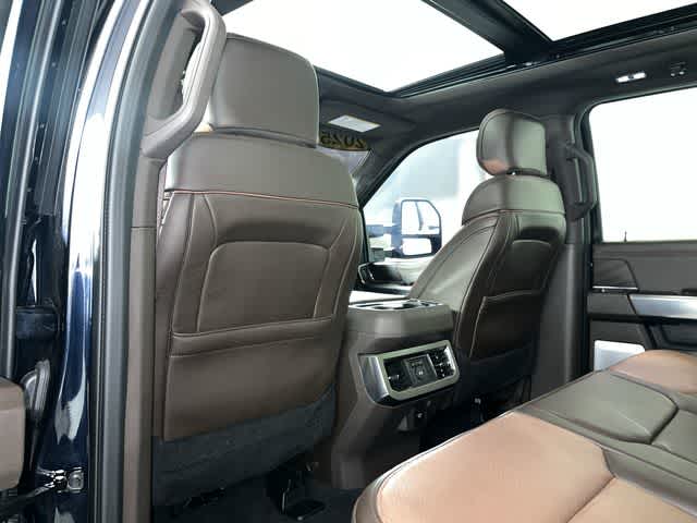 2025 Ford Super Duty F-350 SRW Pickup King Ranch