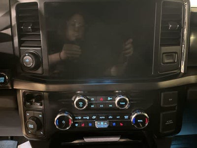 2025 Ford Super Duty F-350 SRW Pickup LARIAT