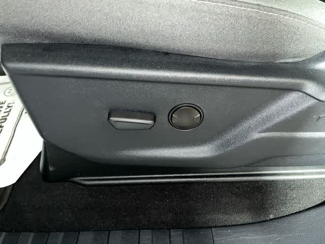 2026 Ford Super Duty F-350 DRW Pickup XLT