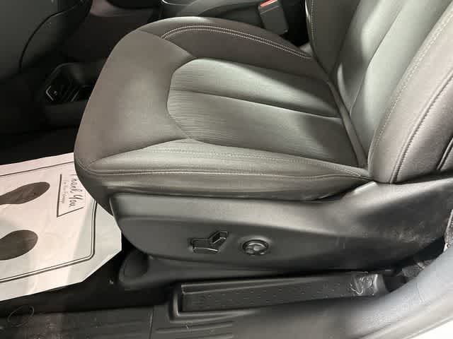 2024 Chrysler Pacifica Touring