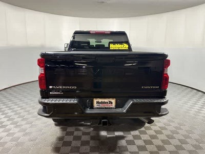 2024 Chevrolet Silverado 2500HD Custom