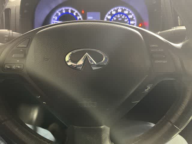 2015 INFINITI Q40 4dr Sdn AWD