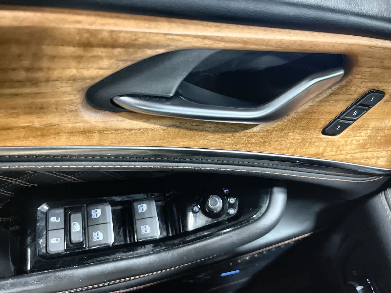 2023 Jeep Grand Cherokee L Summit Reserve