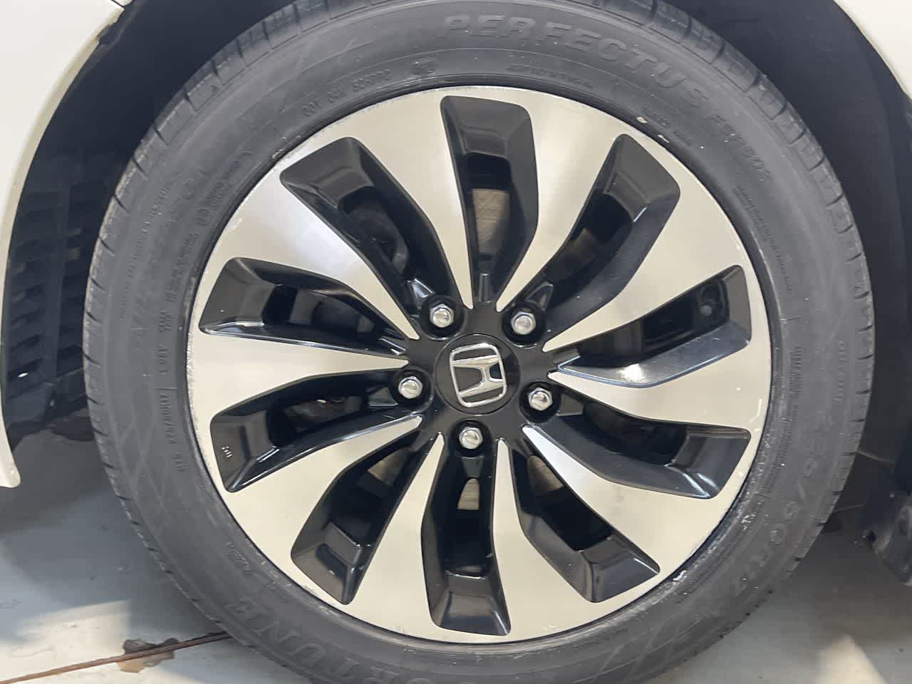 2014 Honda Accord Hybrid 4dr Sdn