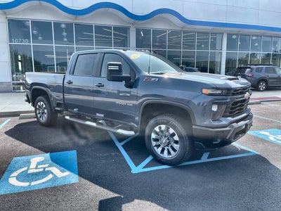2024 Chevrolet Silverado 2500HD Custom