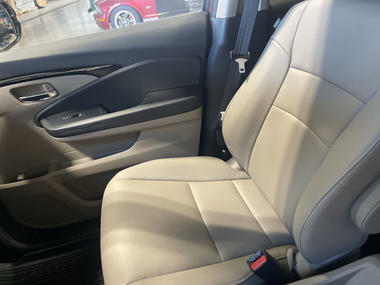 2021 Honda Pilot Touring 7-Passenger