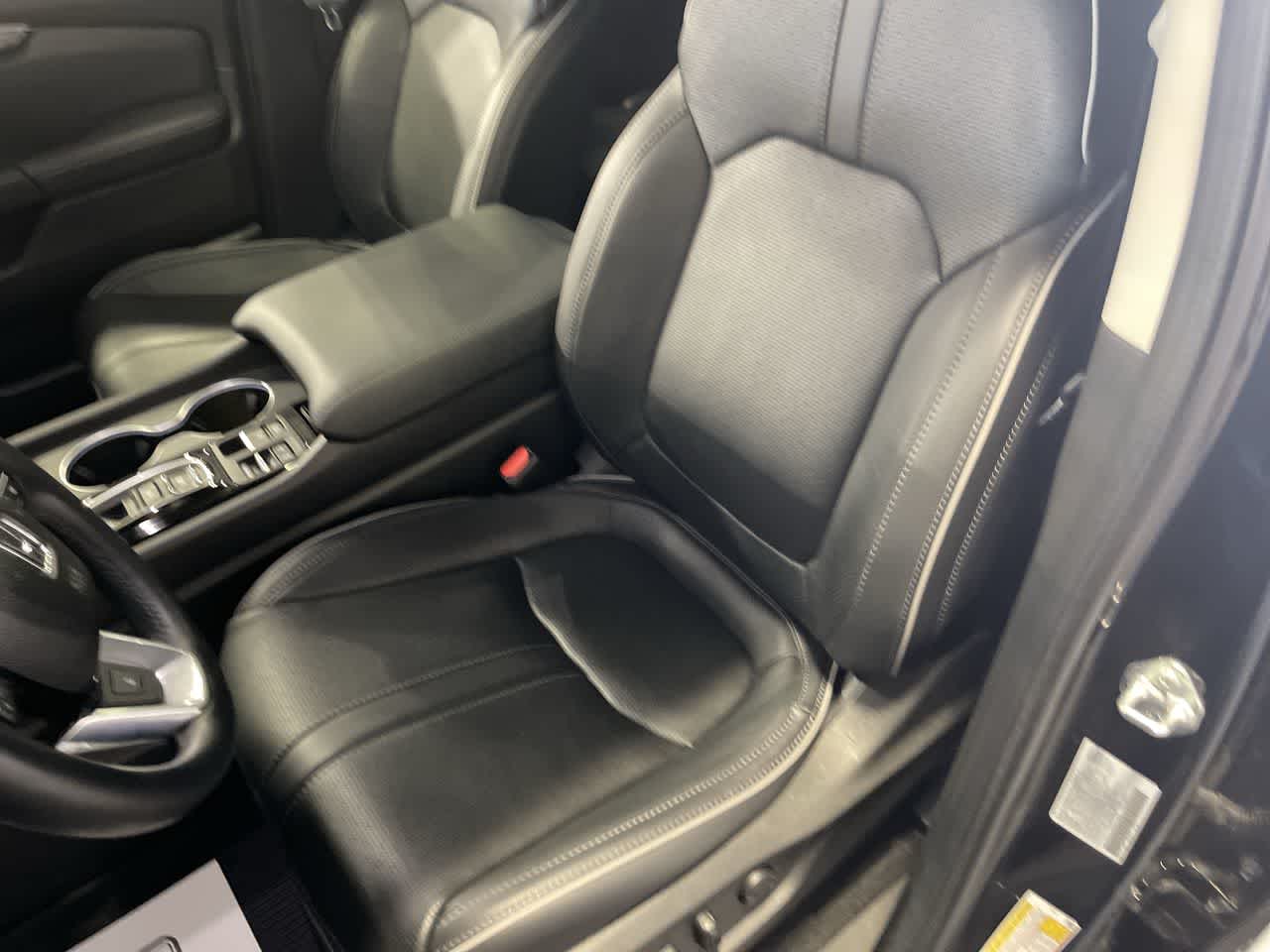 2023 Honda Pilot Elite