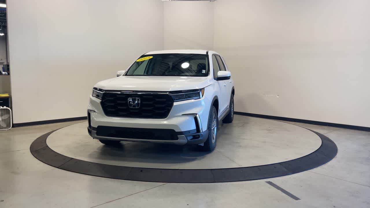 2023 Honda Pilot EX-L 8 Passenger