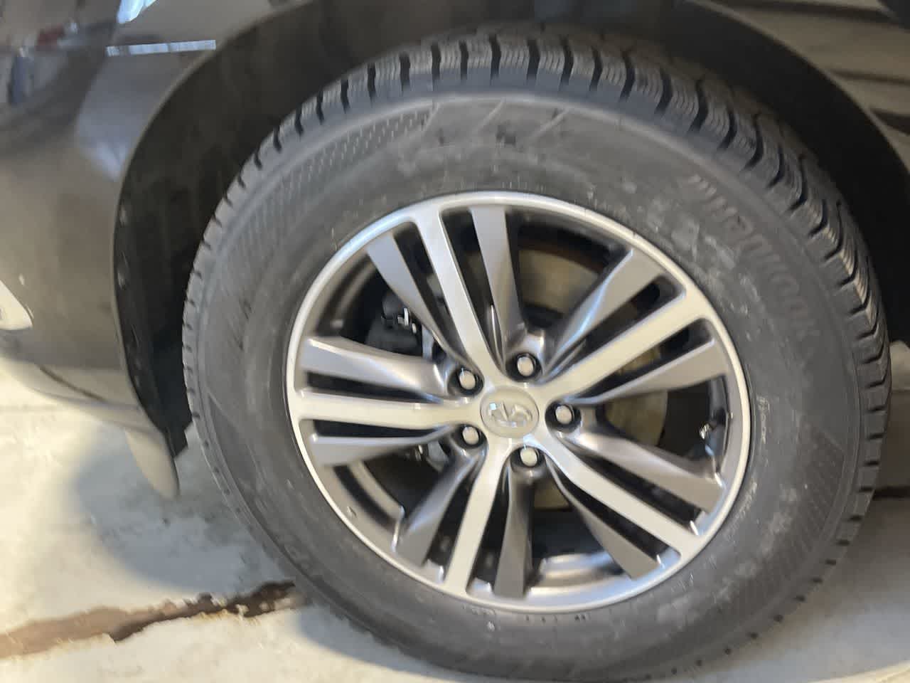 2020 INFINITI QX60 LUXE