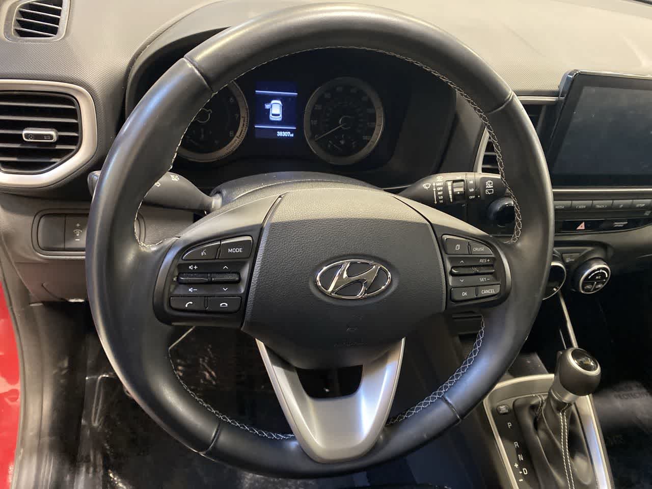 2022 Hyundai Venue SEL