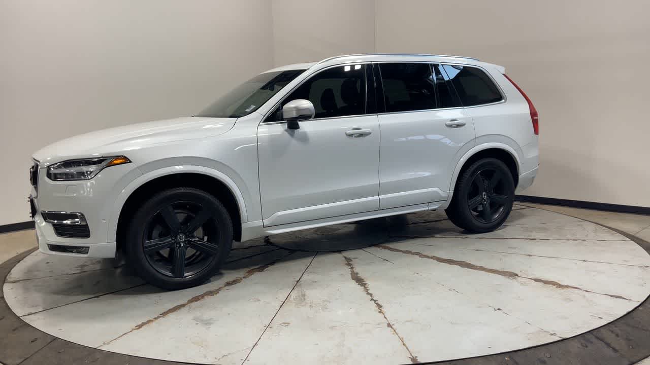 2016 Volvo XC90 T6 R-Design