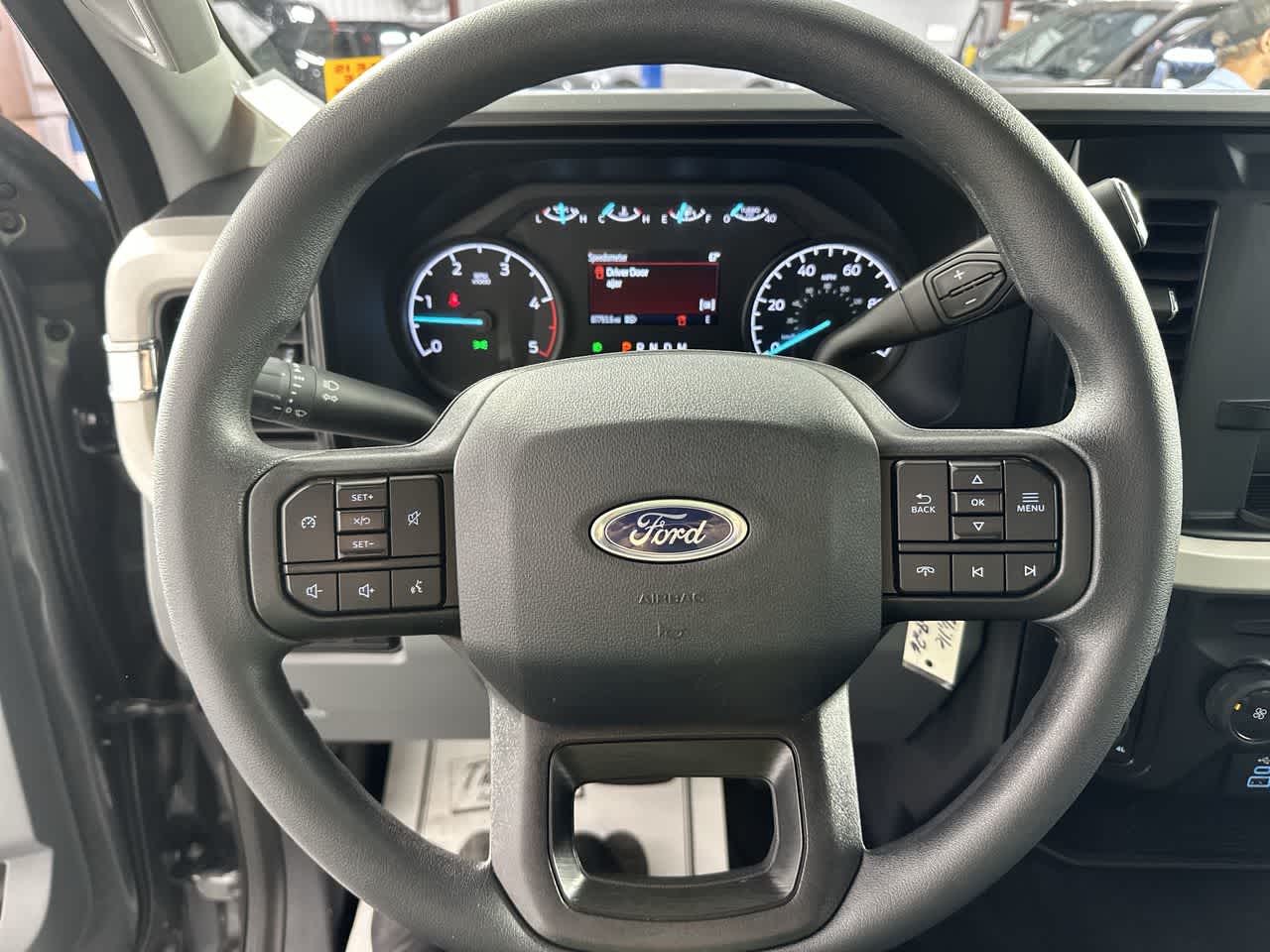 2025 Ford Super Duty F-350 DRW XL