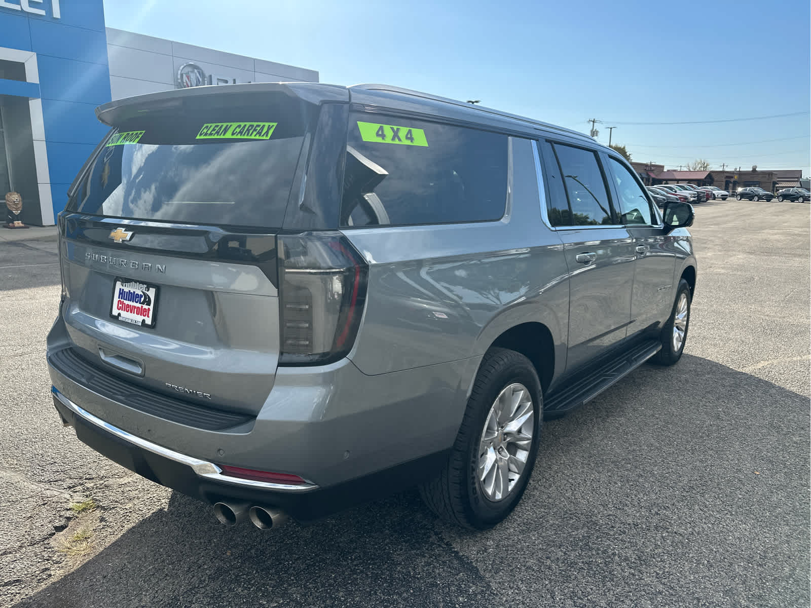 2025 Chevrolet Suburban Premier