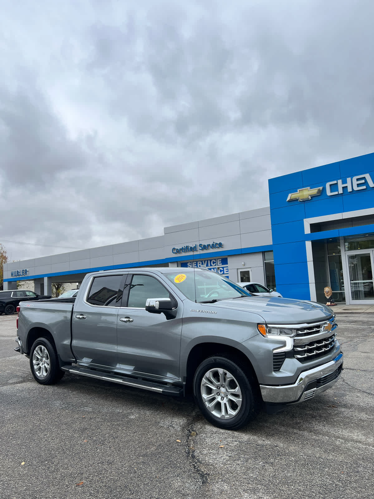 2024 Chevrolet Silverado 1500 LTZ