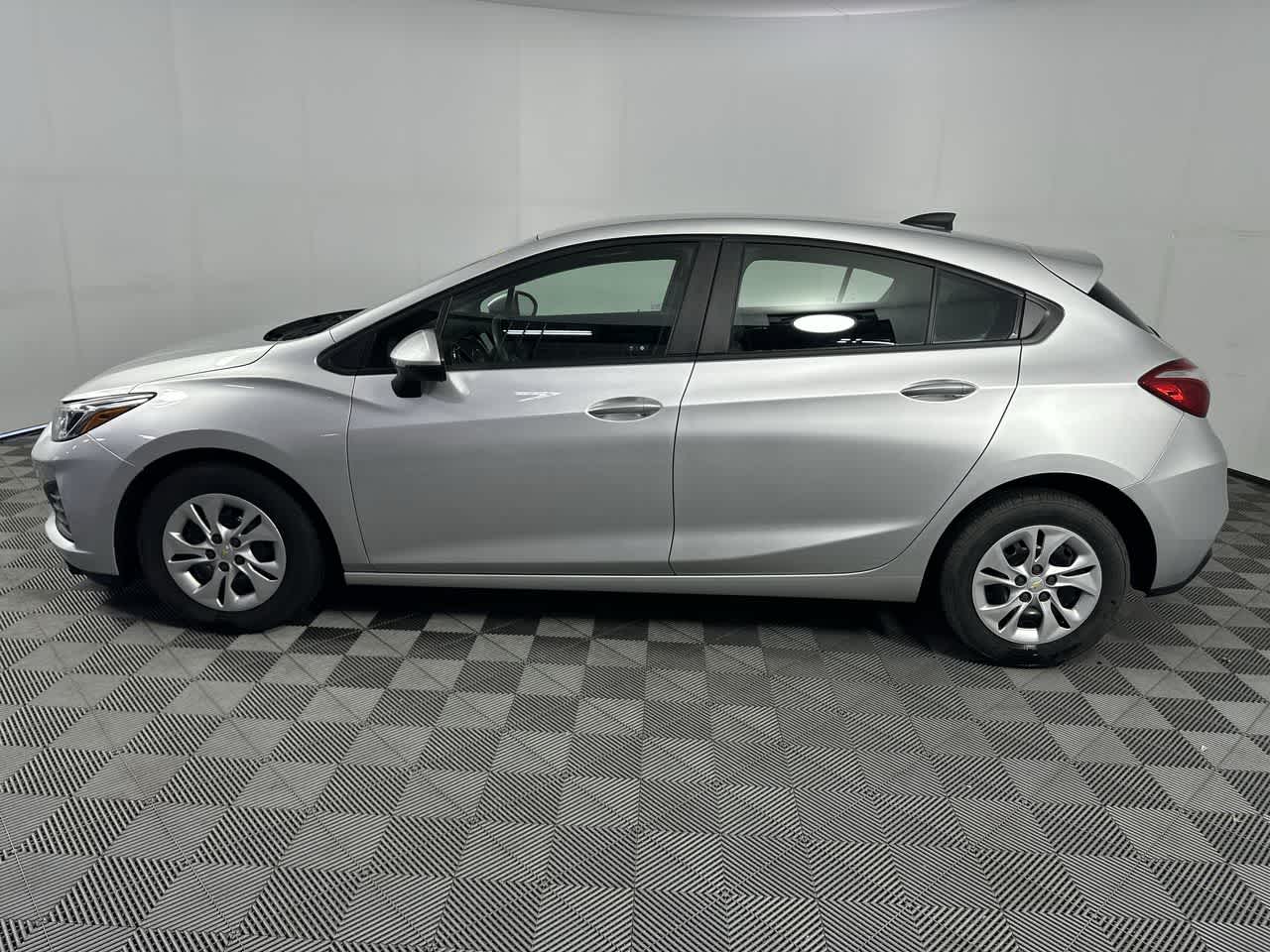 2019 Chevrolet Cruze LS