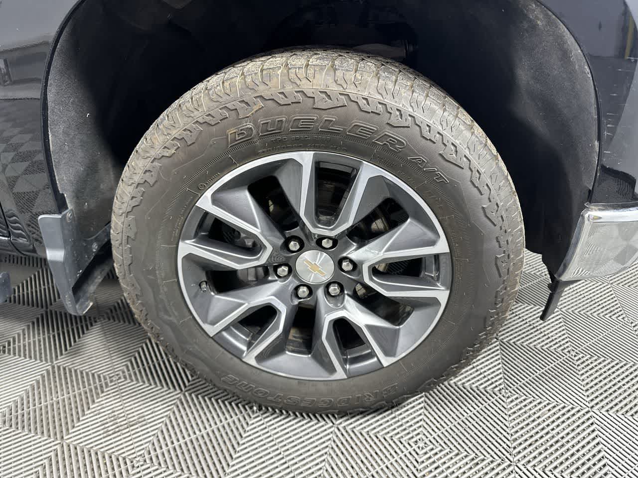 2024 Chevrolet Silverado 1500 LT (2FL)