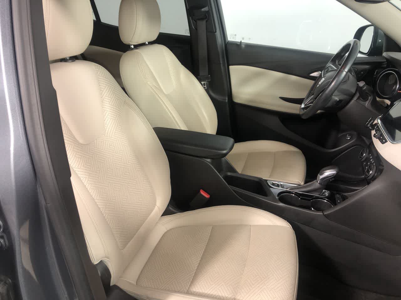 2021 Buick Encore GX Essence