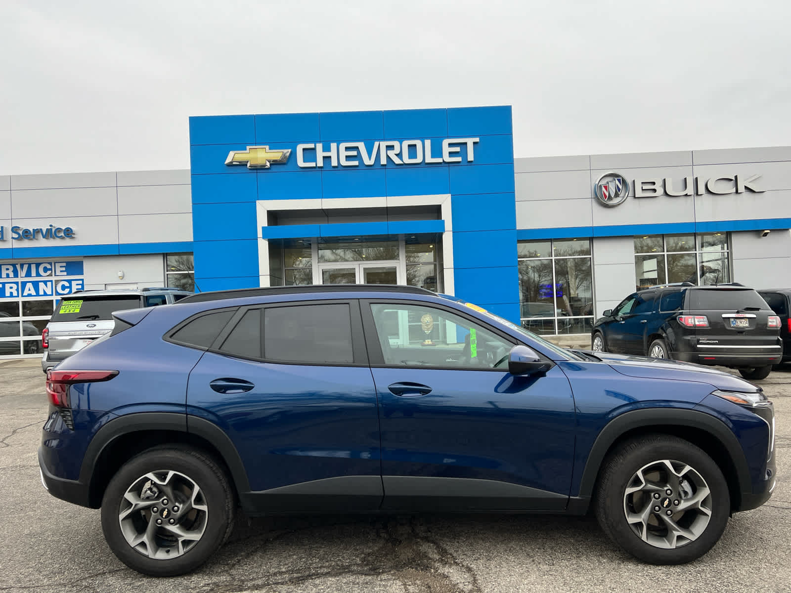 2024 Chevrolet Trax LT