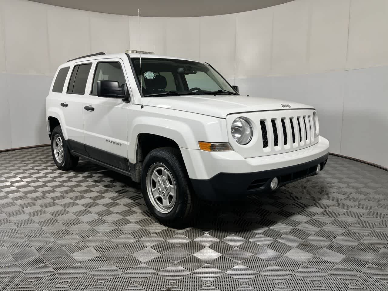 Used 2016 Jeep Patriot Sport with VIN 1C4NJRBBXGD619648 for sale in Franklin, IN
