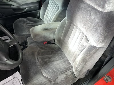 2000 Chevrolet S10 LS