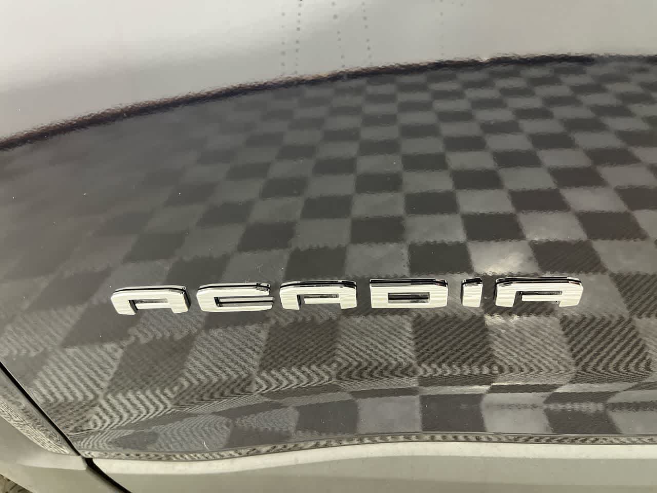 2022 GMC Acadia SLE - Photo 11