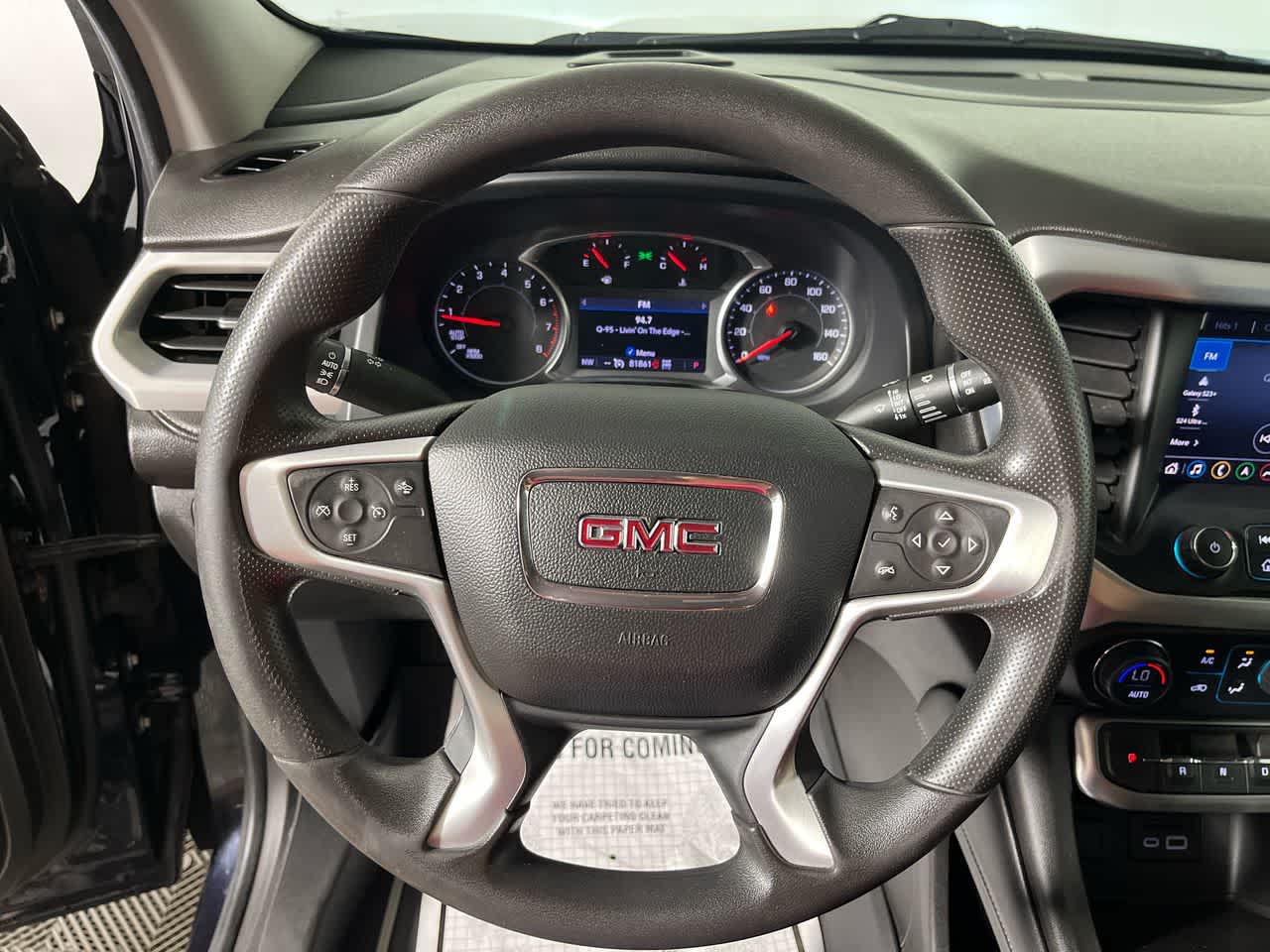 2022 GMC Acadia SLE - Photo 16