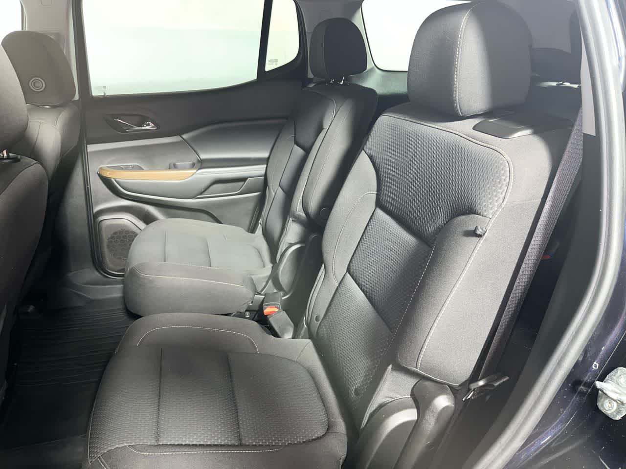 2022 GMC Acadia SLE - Photo 28