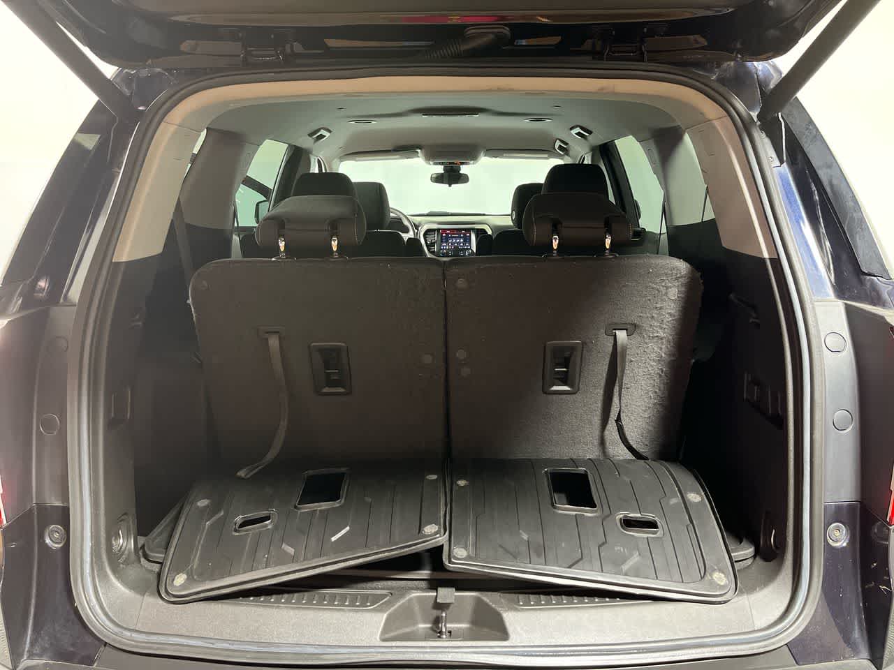 2022 GMC Acadia SLE - Photo 29