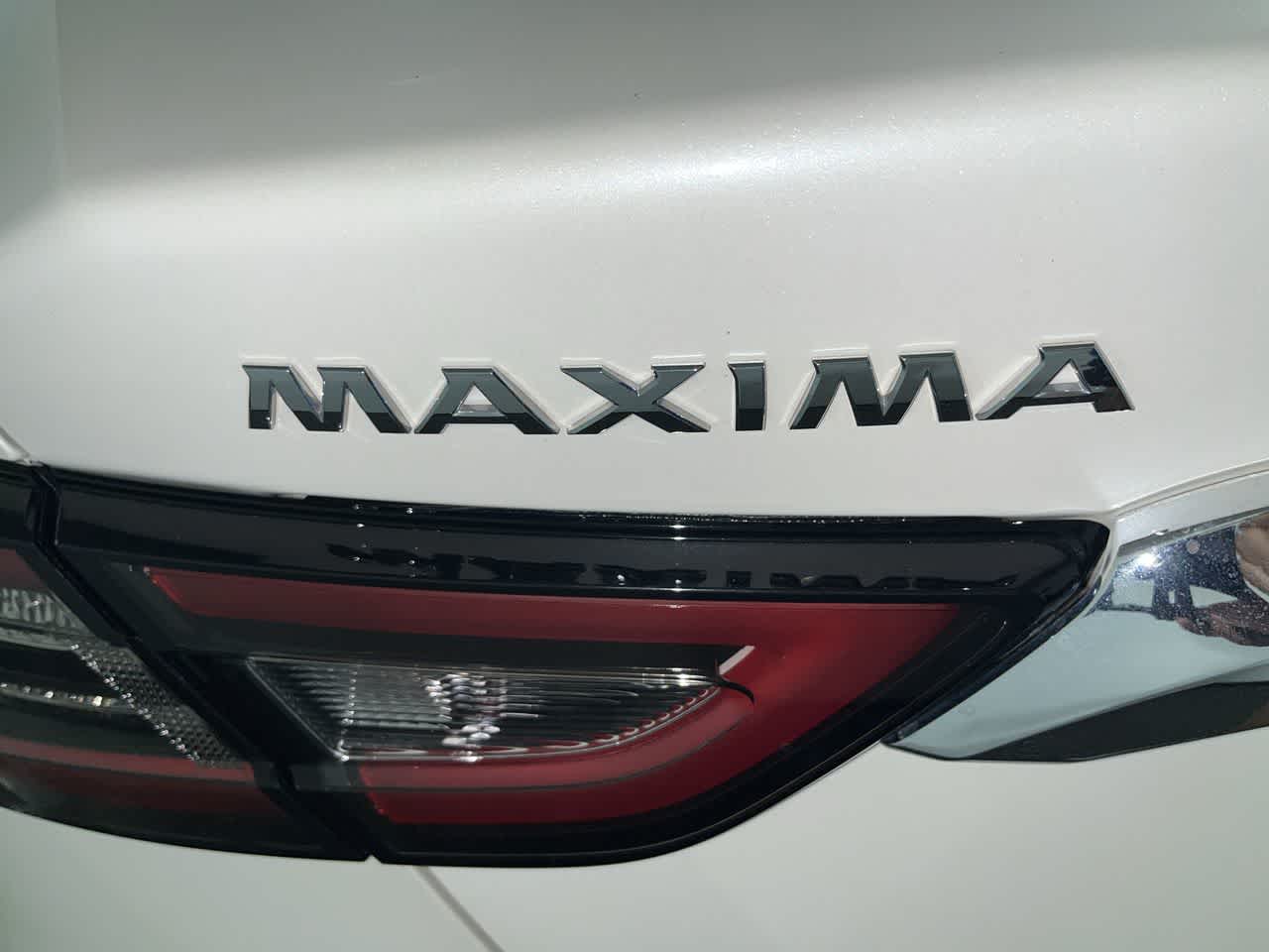 2022 Nissan Maxima SV