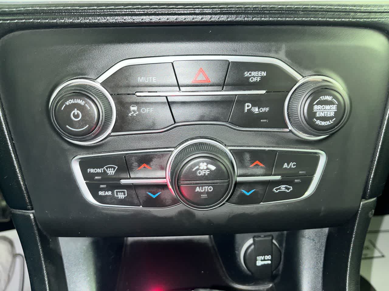 2019 Dodge Charger SXT