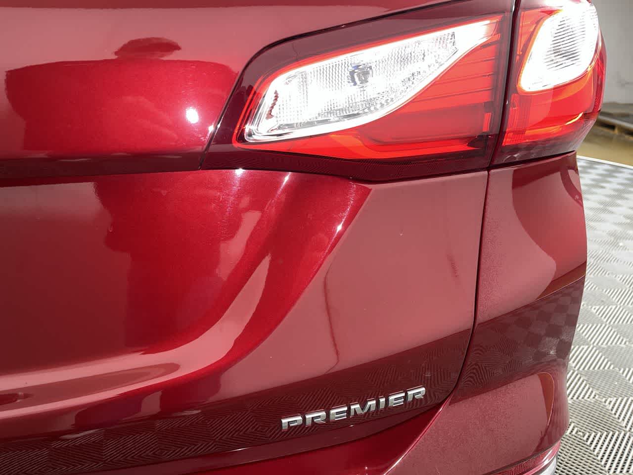 2021 Chevrolet Equinox Premier