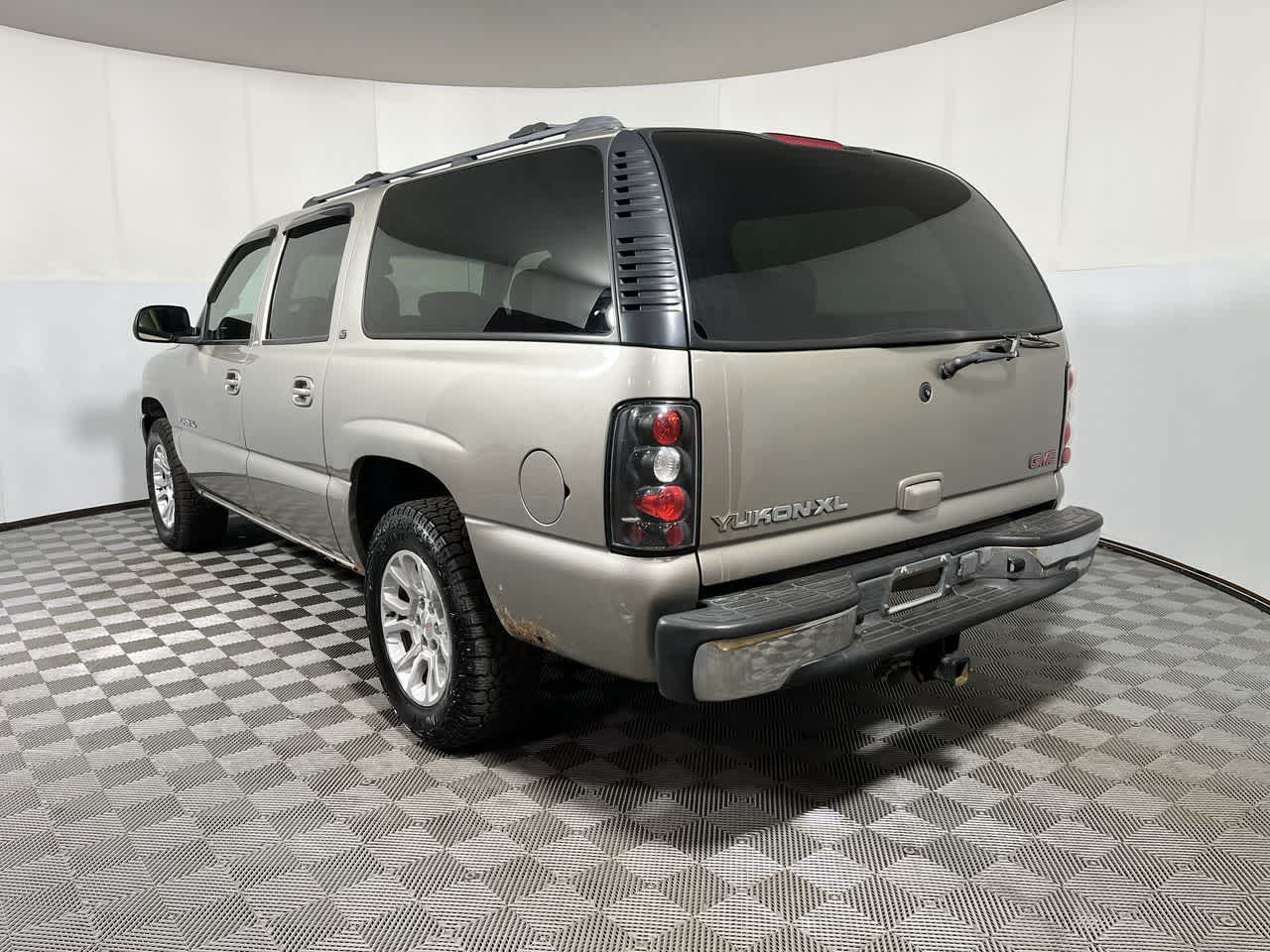 2001 GMC Yukon XL SLT