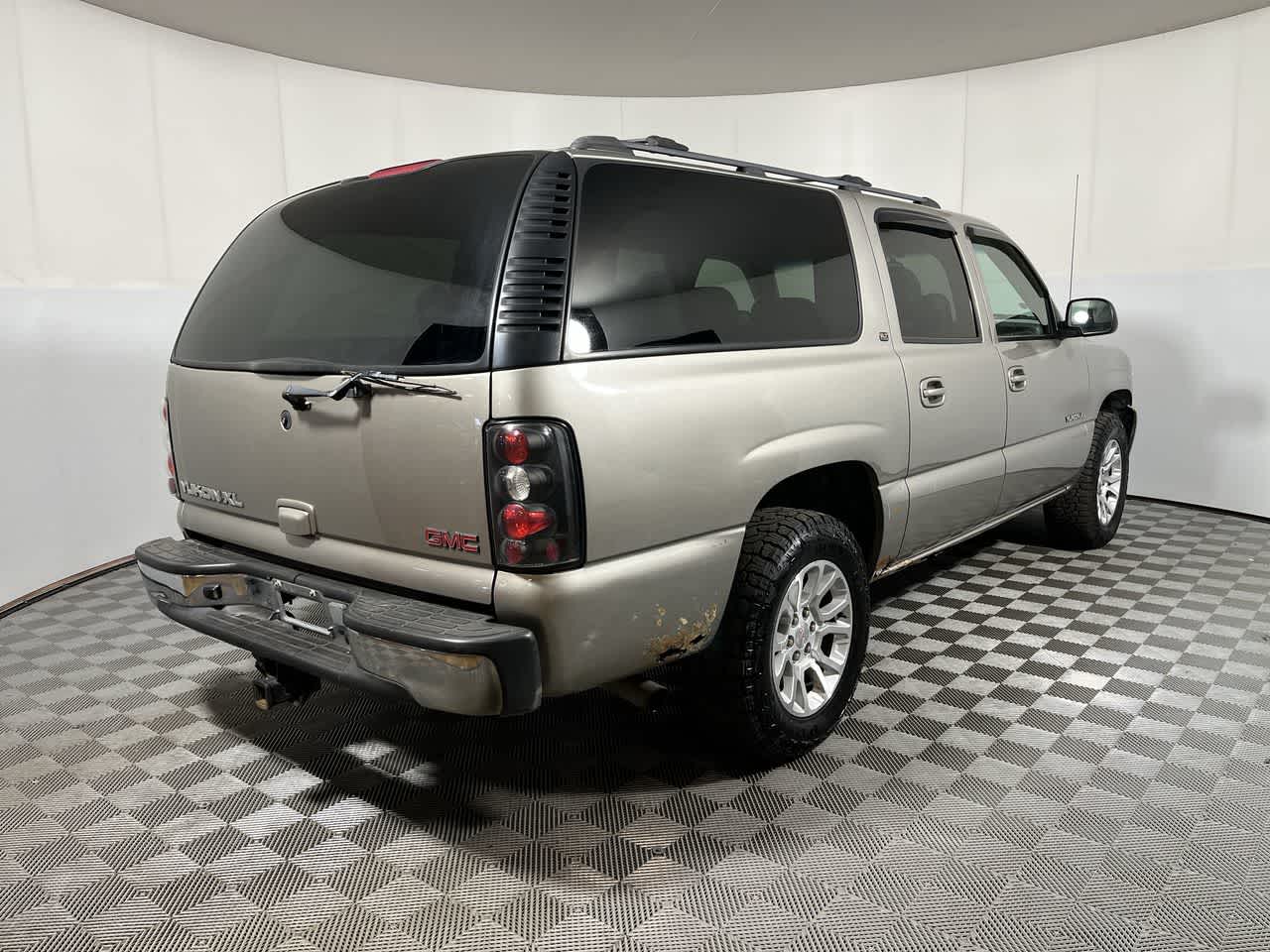 2001 GMC Yukon XL SLT