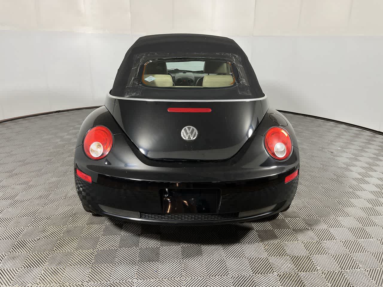 2008 Volkswagen New Beetle Convertible SE