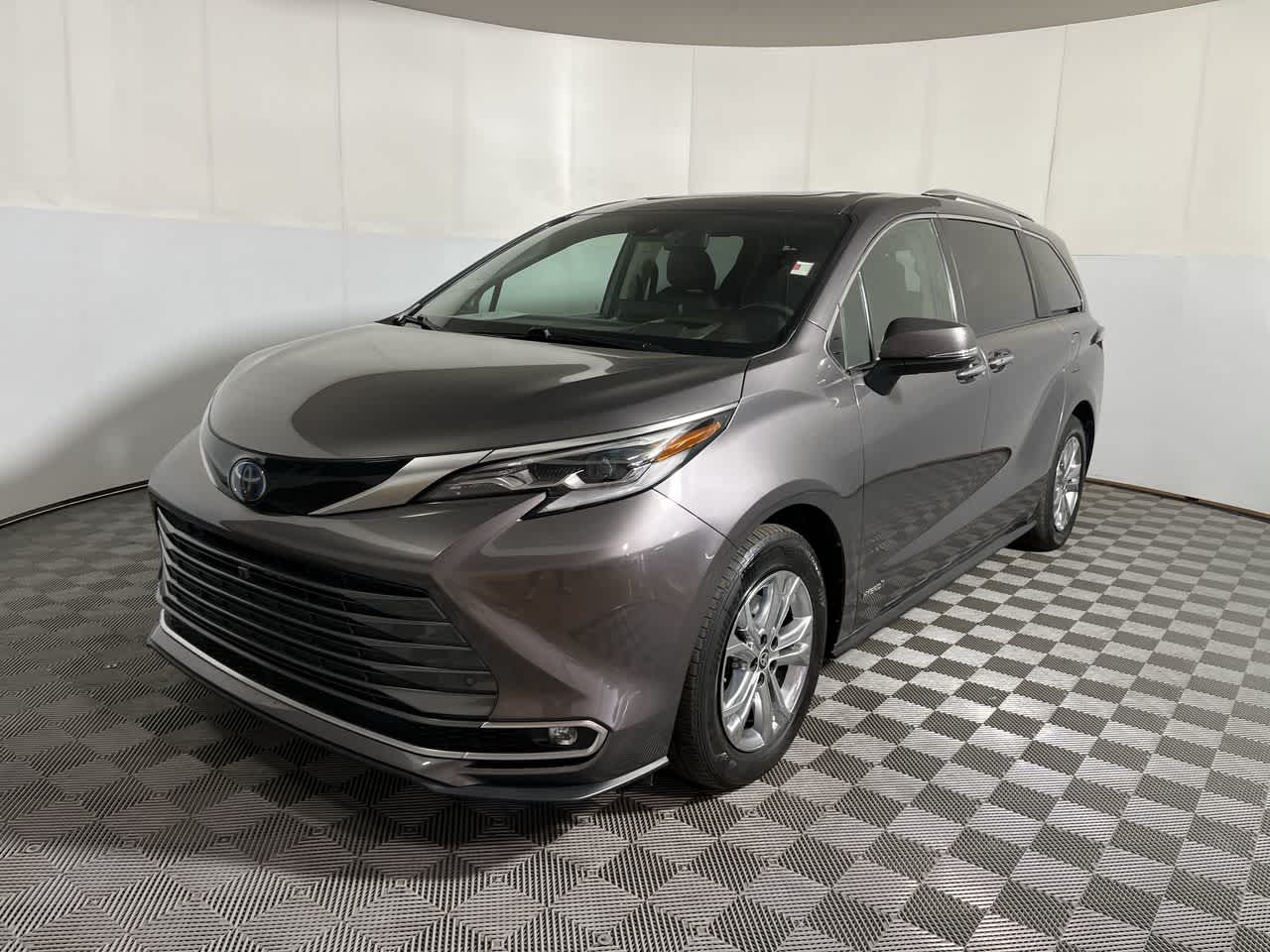 2021 Toyota Sienna Limited