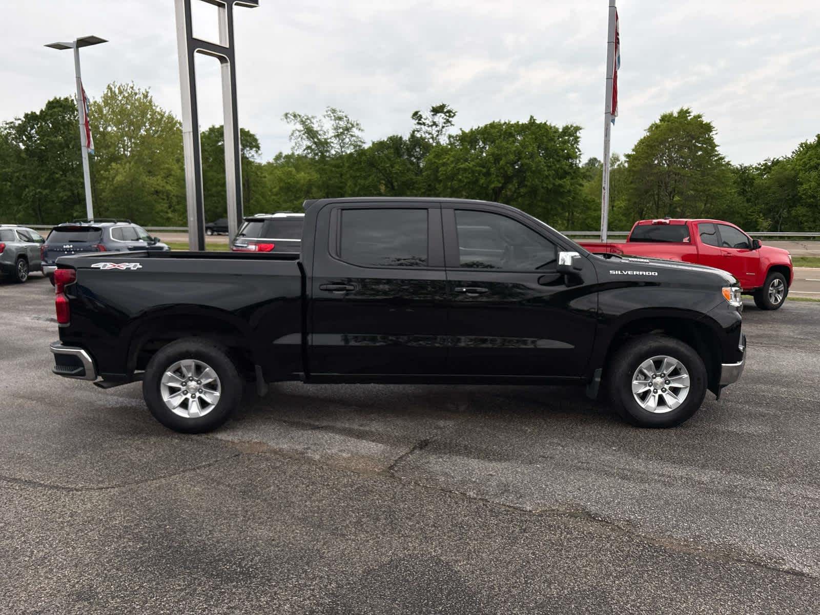 2024 Chevrolet Silverado 1500 LT
