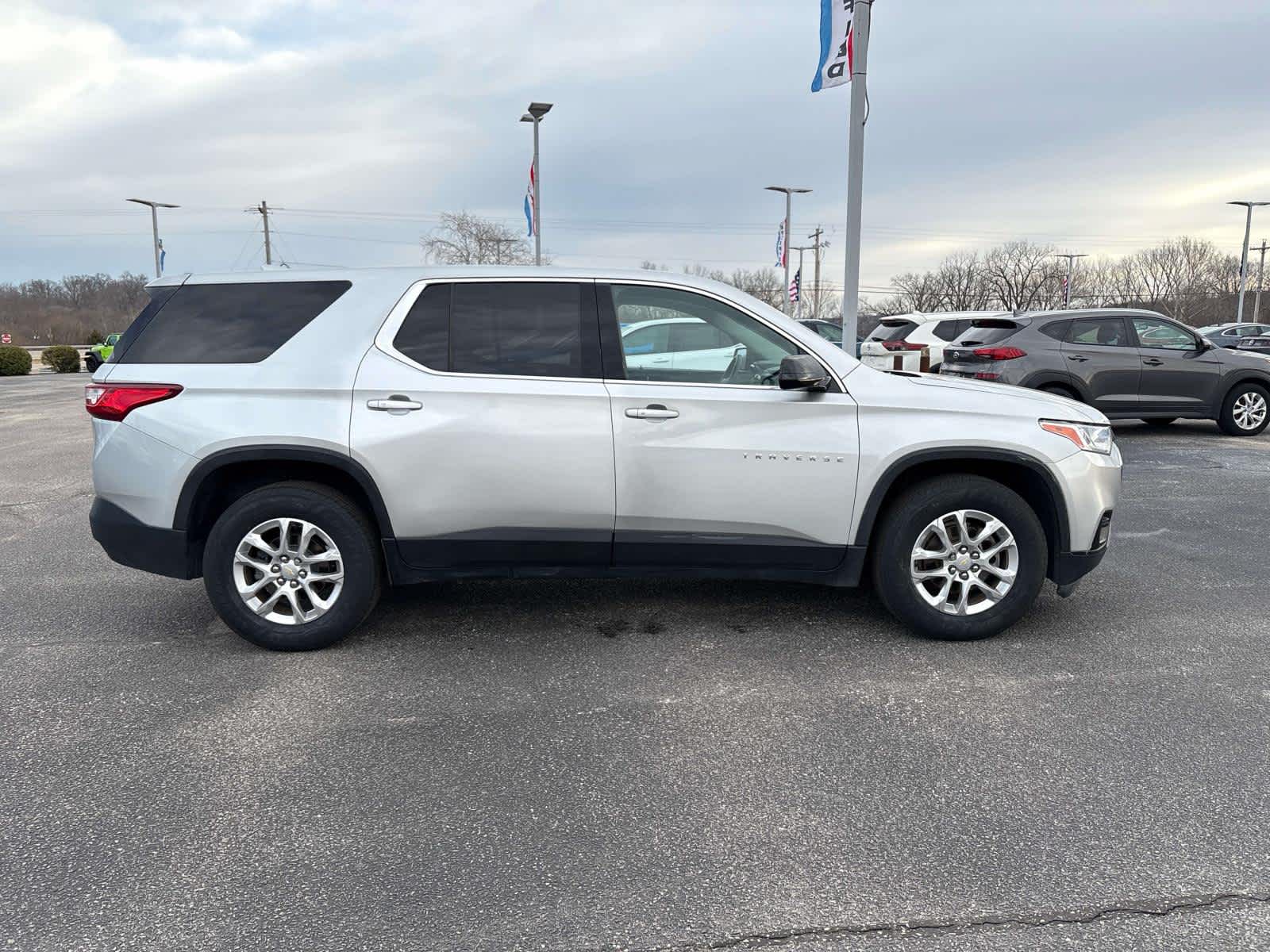 2019 Chevrolet Traverse LS