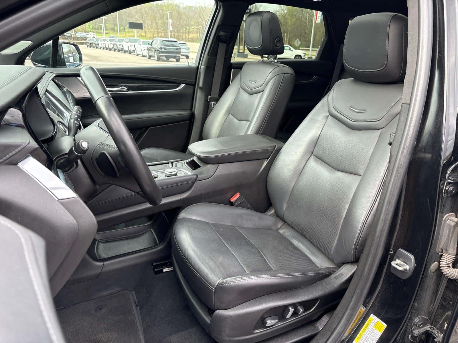 2021 Cadillac XT5 Premium Luxury