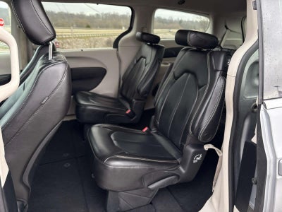 2020 Chrysler Voyager LXI