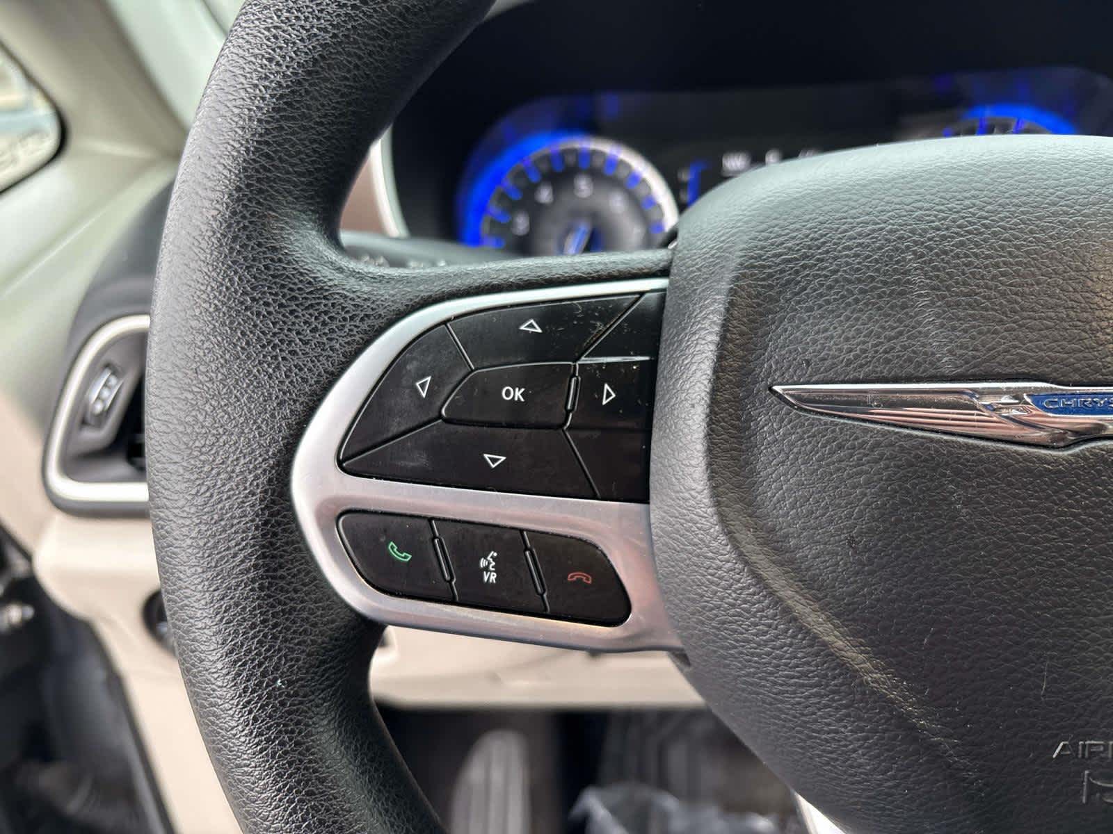 2020 Chrysler Voyager LXI